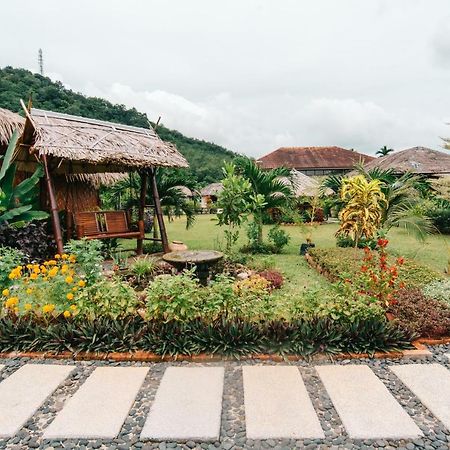 Bambu Getaway Appartement Kuah Buitenkant foto